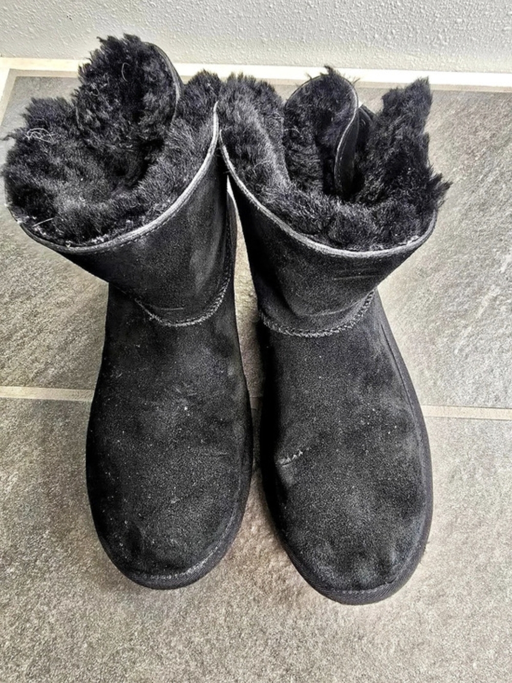 Koolaburra by UGG Winter Boots Black US 9